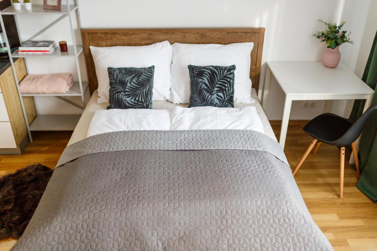 Golden Apartments Rezidence Nova Karolina Οστράβα Εξωτερικό φωτογραφία